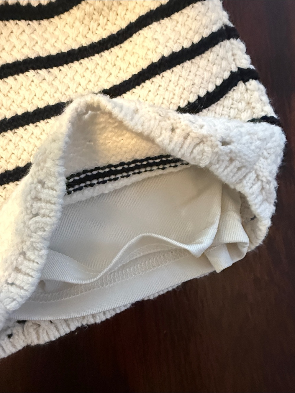 abercrombie kids White and Black Striped Knit High-Waist Lined Shorts - Picture 3 of 4